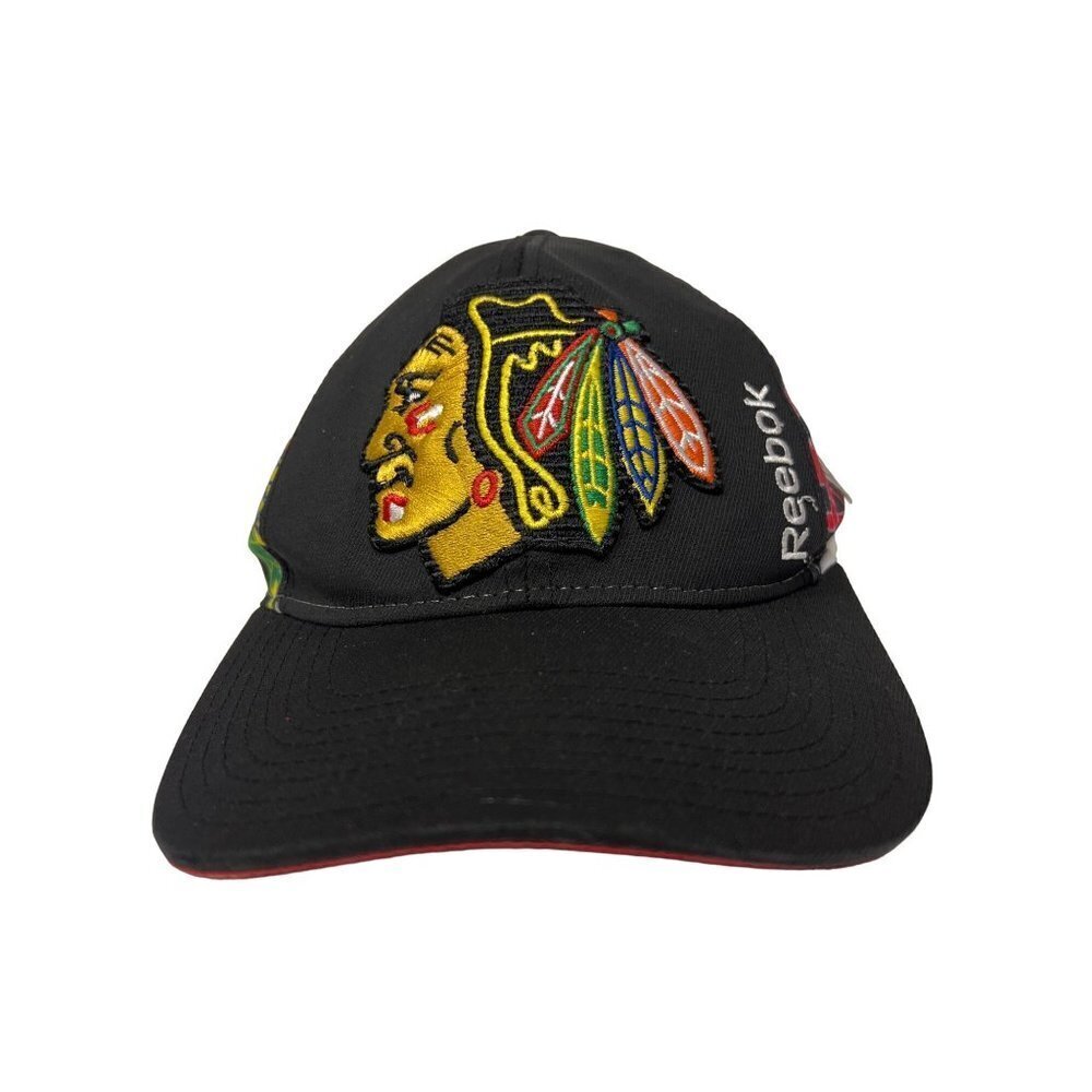 Reebok Center Ice Chicago Blackhawks Hockey NHL Snapback Hat